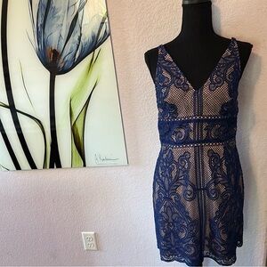 lace dress size medium